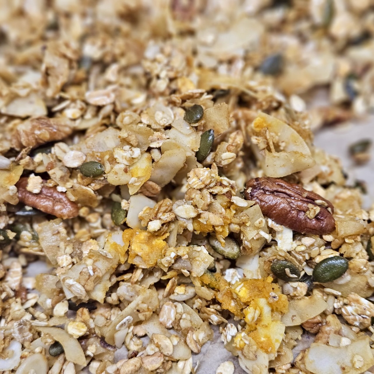 Granola Pumpkin Spice detail